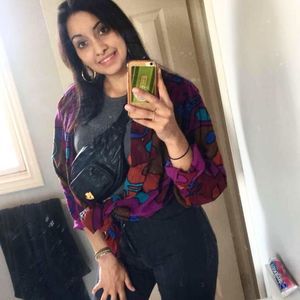 Meet your Posher, Sonia